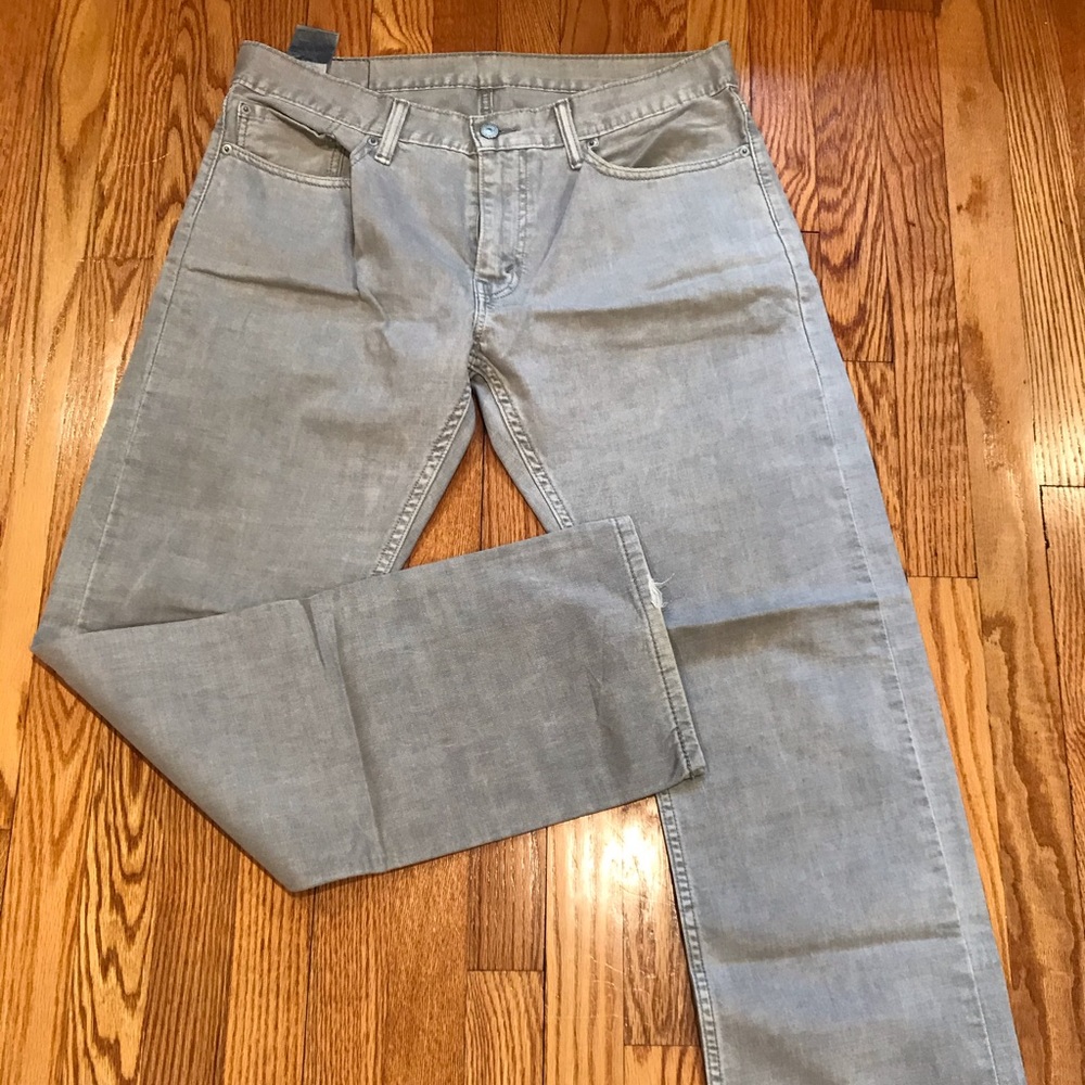 Men Levi’s jeans 514